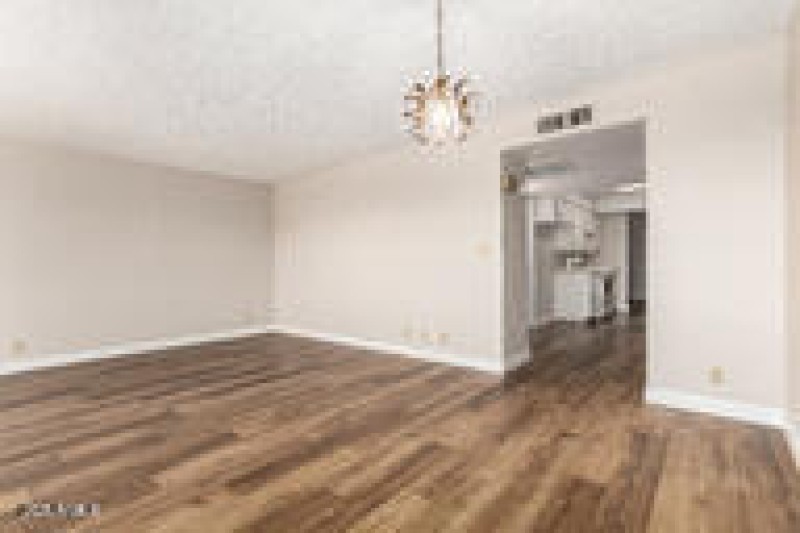 Front Room/Dining