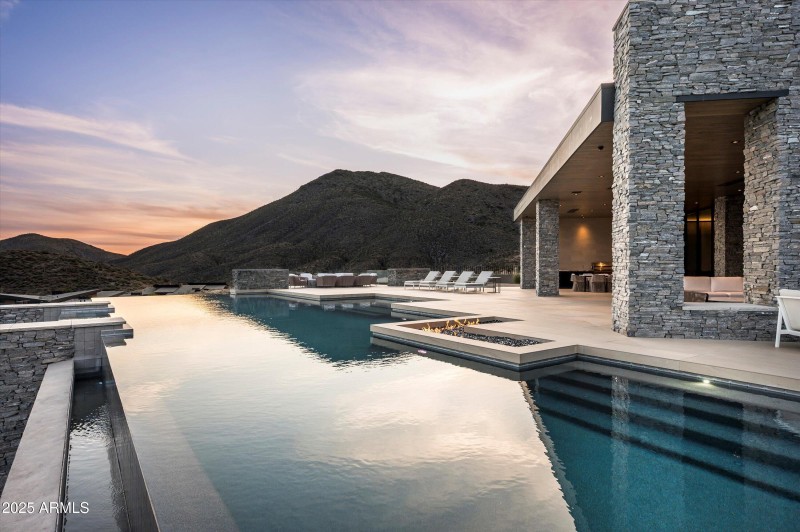 081-9643 E Cintarosa Pass-80