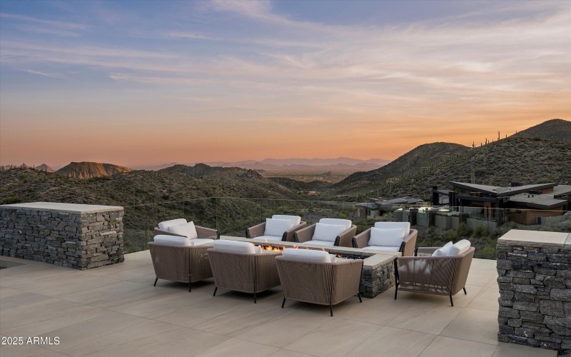 082-9643 E Cintarosa Pass-81