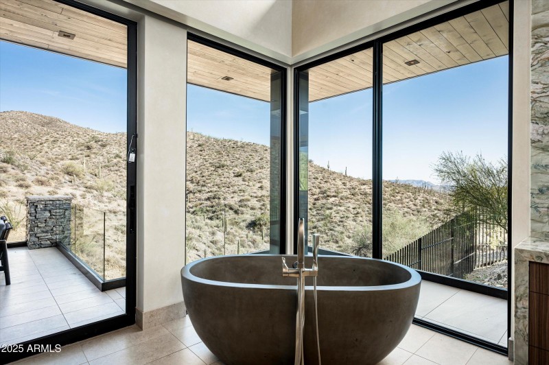 Primary Suite Bathroom Tub