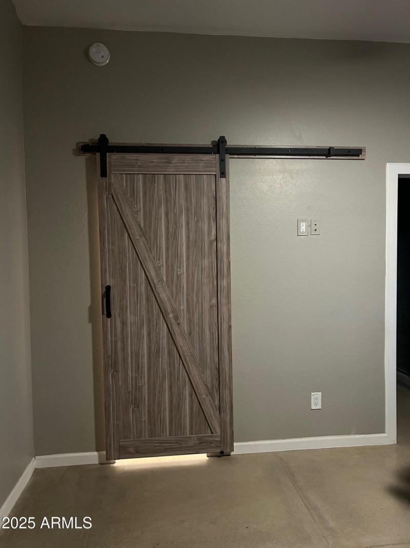 closet closed