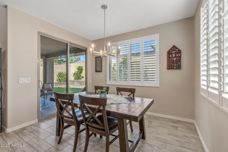 28_20646_W_Delaney28_mls