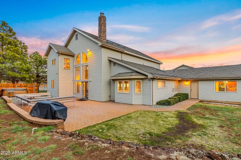 008_2705_w_creighton_dr-8_59