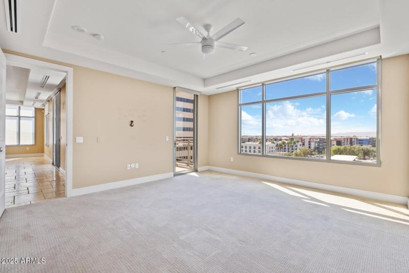 2211 E Camelback Rd - 304