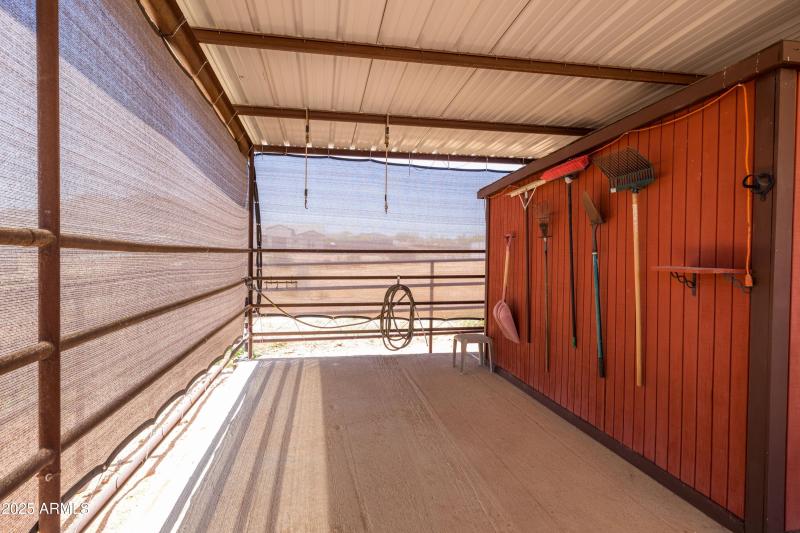 Barn with additional shades