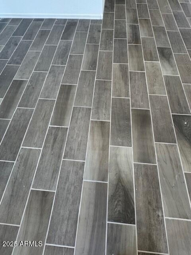 flooring 495