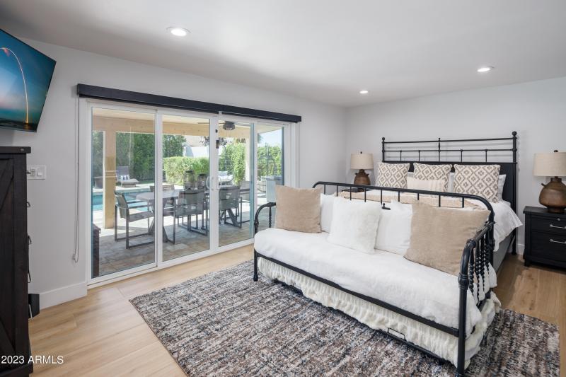 PROPERTYIMAGECO_8837ELupineAve_WEB-4