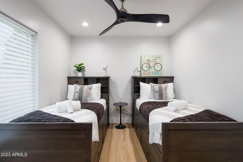 PROPERTYIMAGECO_8837ELupineAve_WEB-19