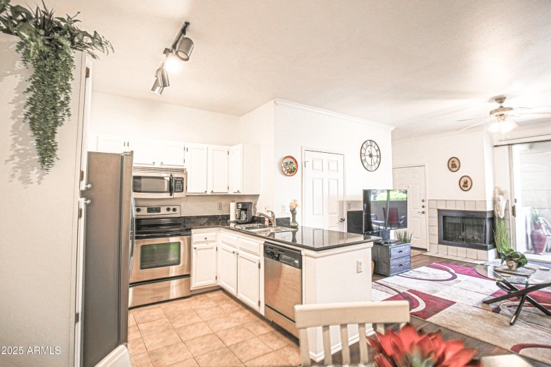 7009 E Acoma Dr Unit 1160 X-19