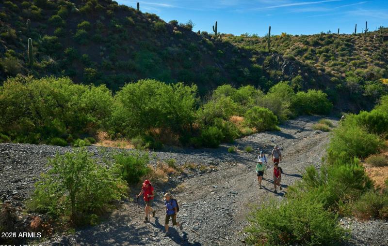 DM Private hiking trails.