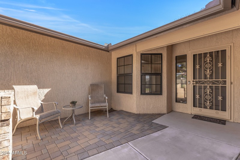Front courtyard area