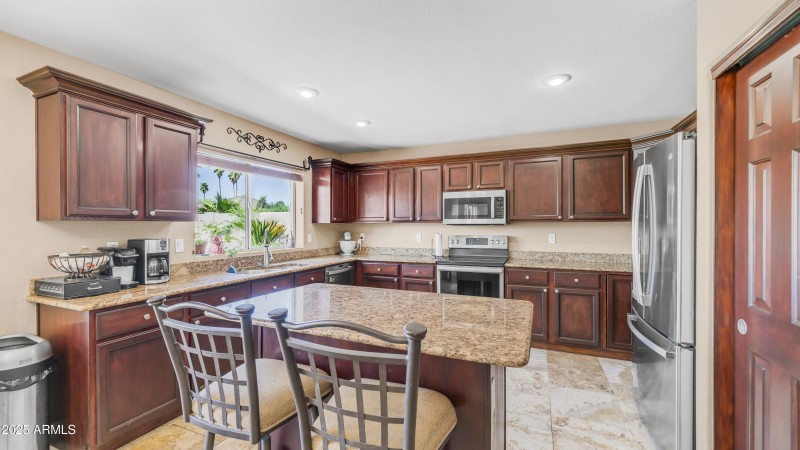 6178 W Quail Ave (10)
