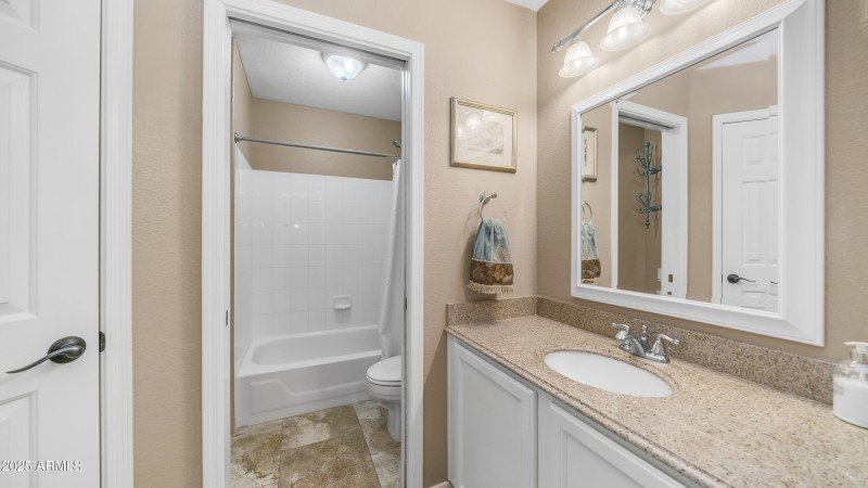 6178 W Quail Ave (25)
