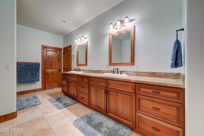 424 E Lehi-56