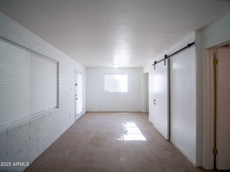734 E Maryland 2 - Living Area