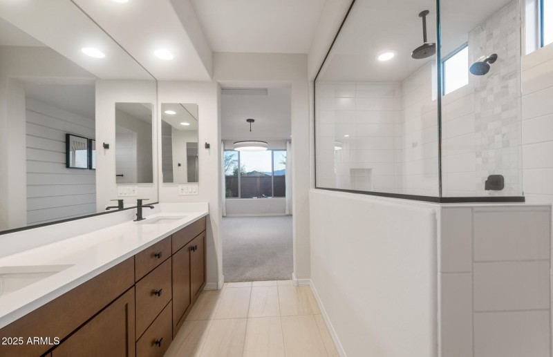 Owners Bath