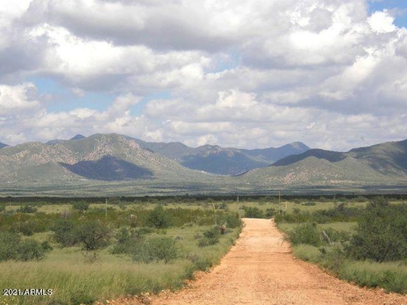 20190329194106030074000000-o