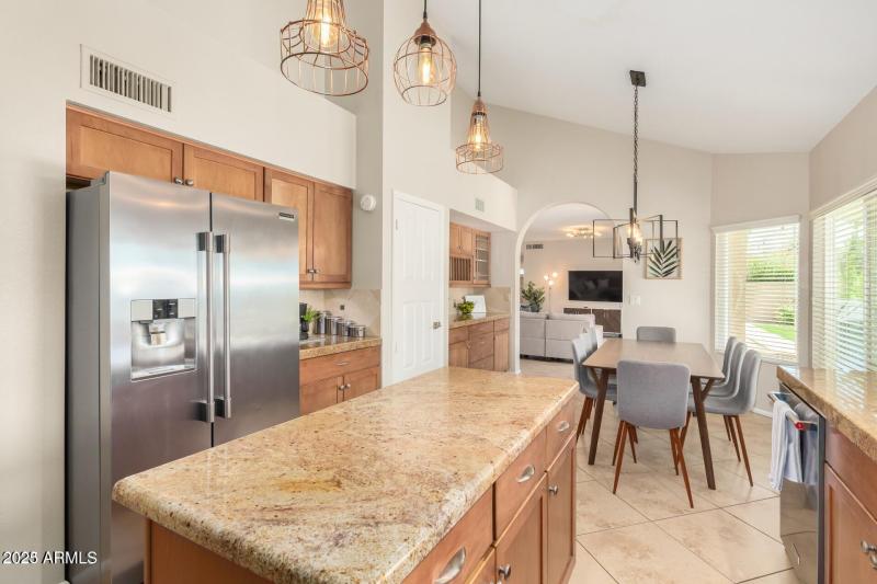 20230404211118000905000000-o