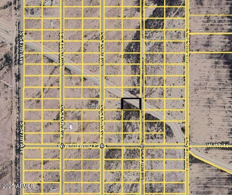 high contrast lines-1