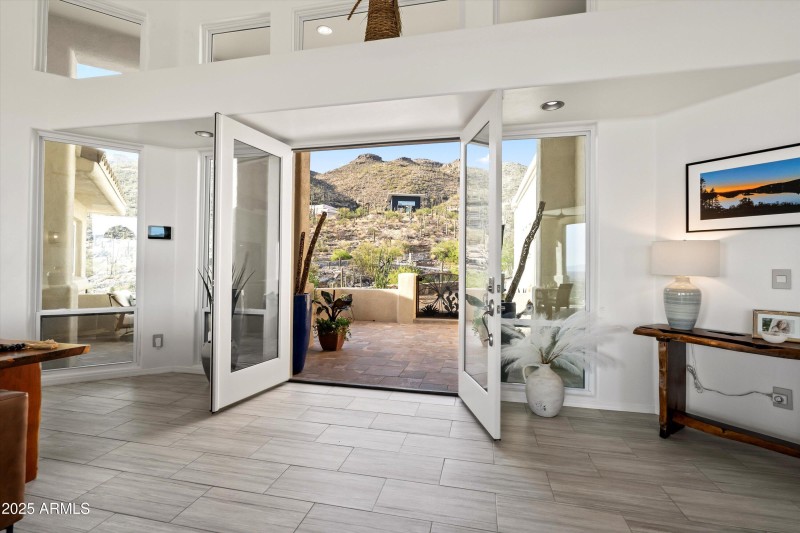 05-Foyer
