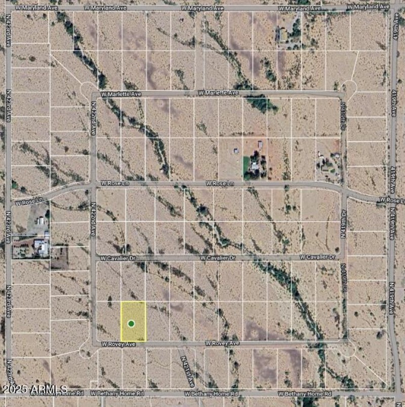 W Bethany Home Road, 779