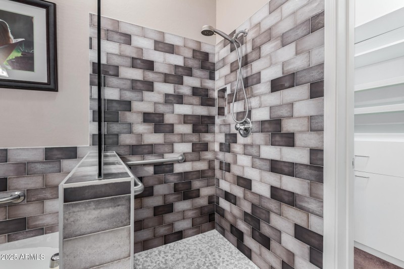 primary shower