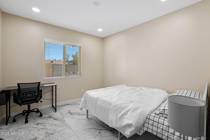4thBedroom1