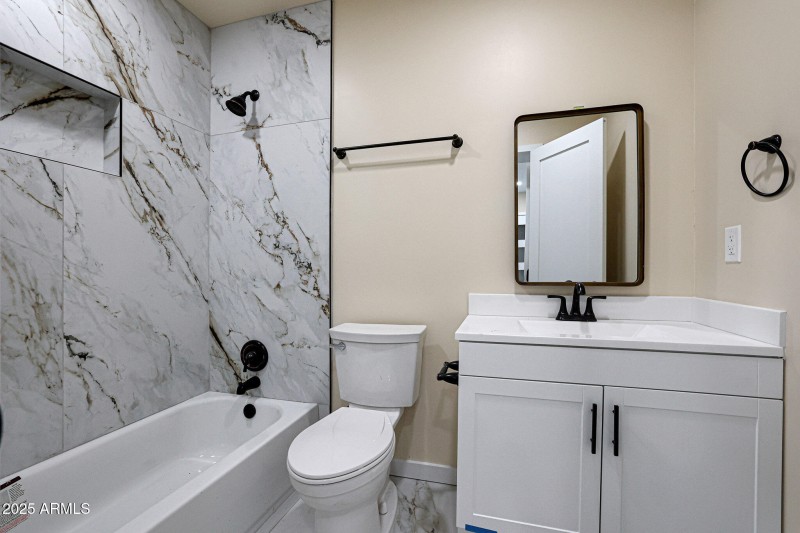 2ndBedBathroom