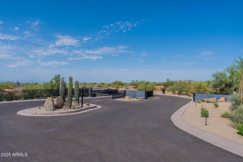 003_COMMUNITY AERIAL