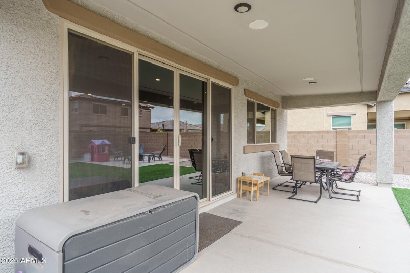 27) BACK PATIO