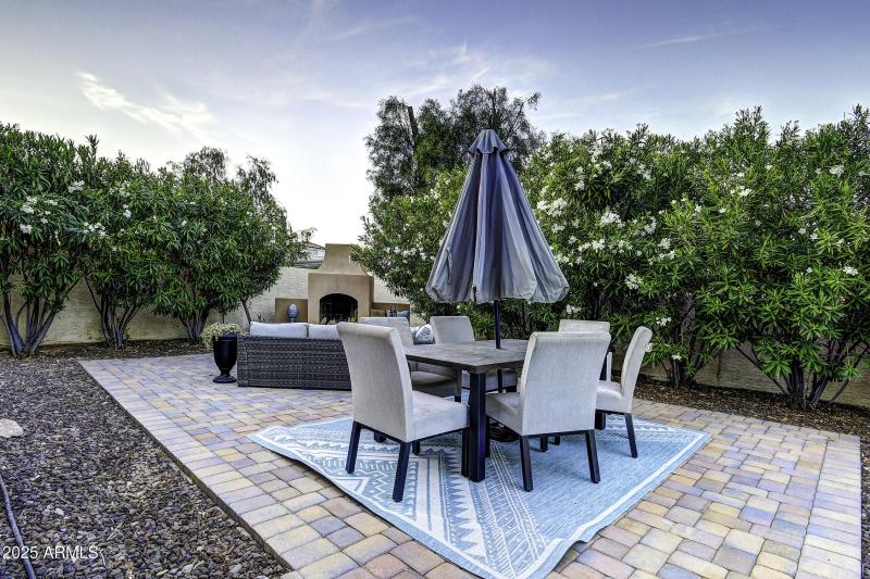 15038 E Marathon Dr (14)