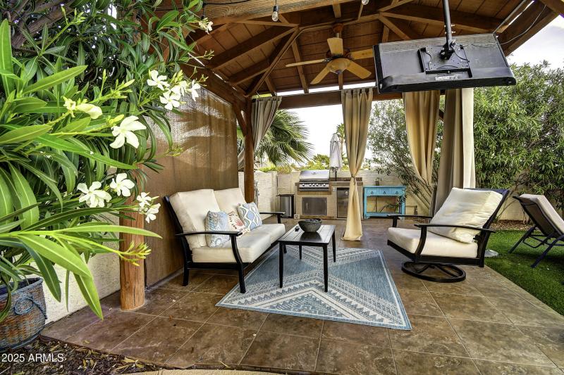 15038 E Marathon Dr (18)