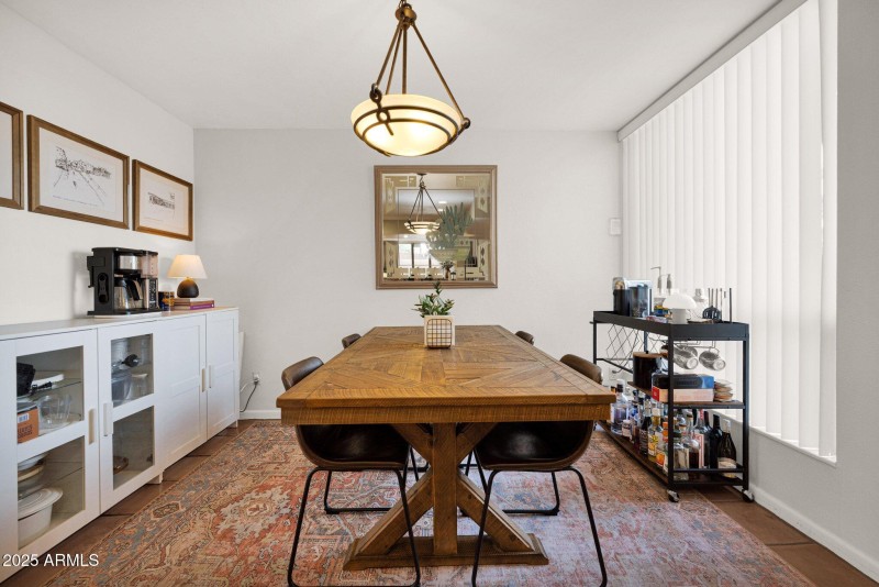 Dining Rm