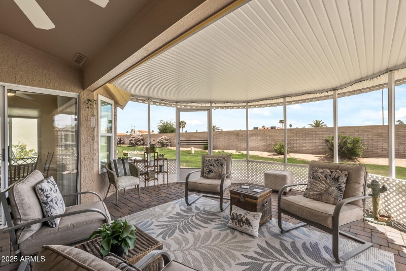 Screened in Patio