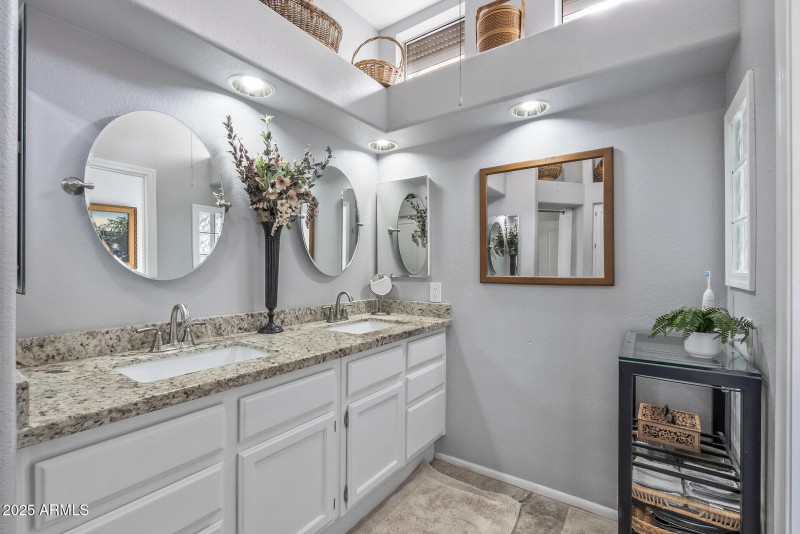 Owner's Bath