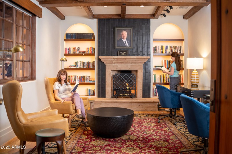 Superstition Mountain