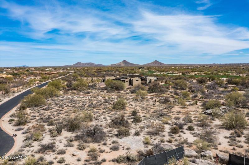 32-8167 E Leaning Rock Road #193 (8 of 2