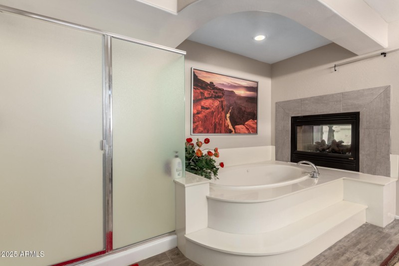 Spa Mstr Tub & FP