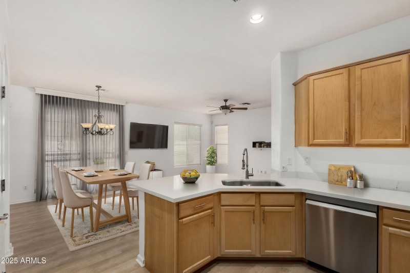 17-Hulet - Kitchen - Standard - 2