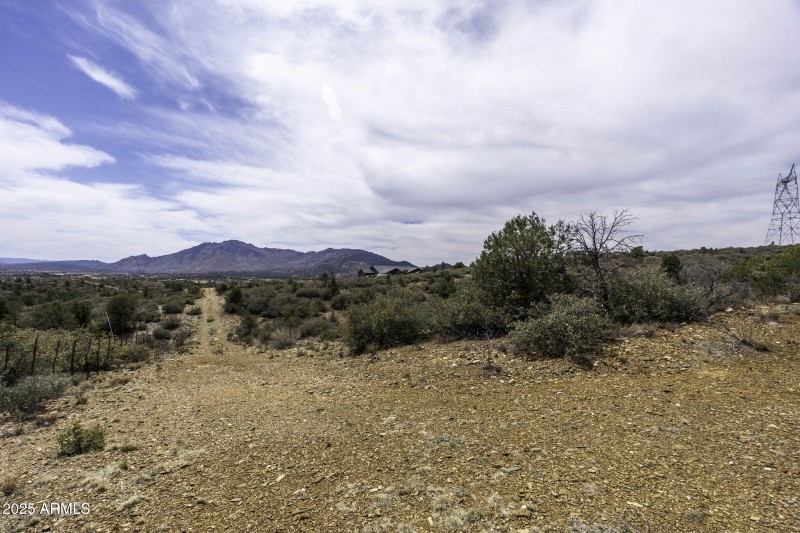 20-web-or-mls-0-n-durango-sky-trail