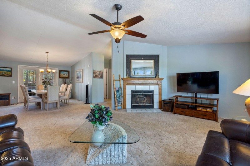 2181RubyLn-Heber-AZ-7