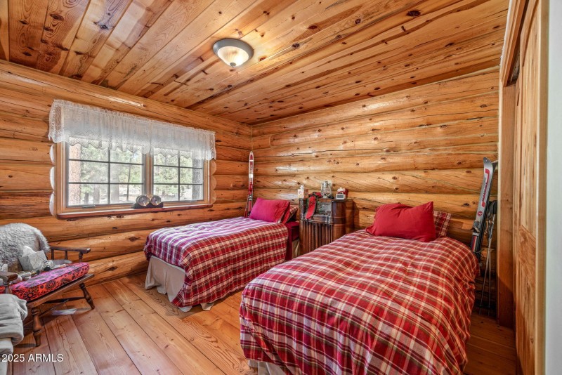 Bed 2