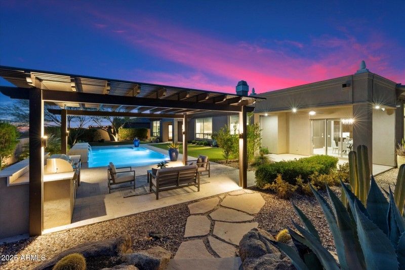 44-Backyard