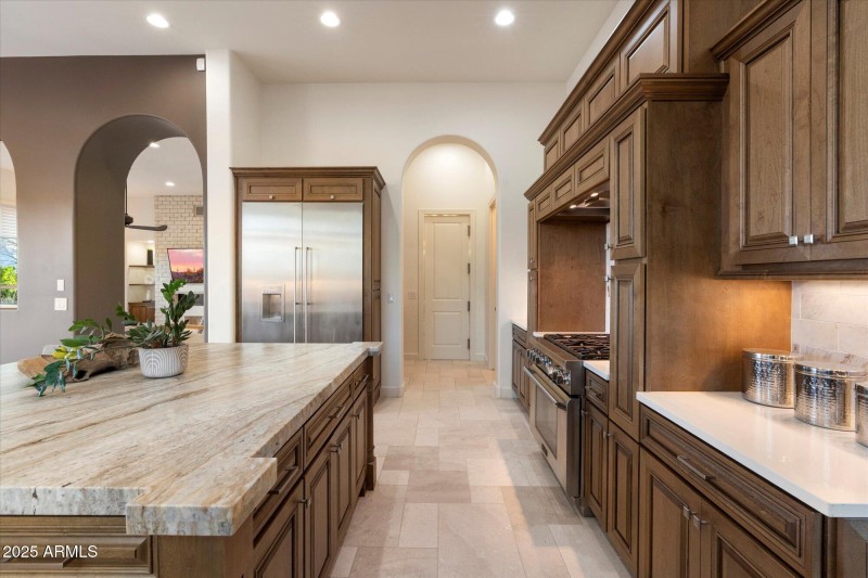 16-Kitchen