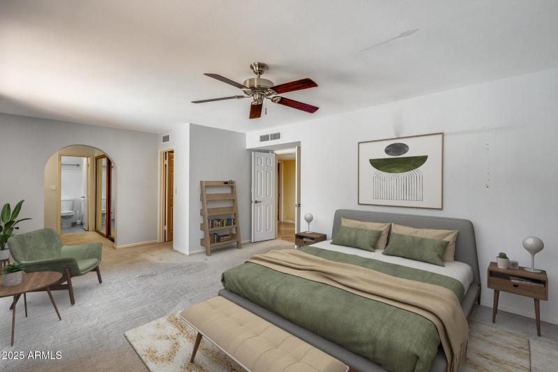 VirtuallyStaged - Primary Suite