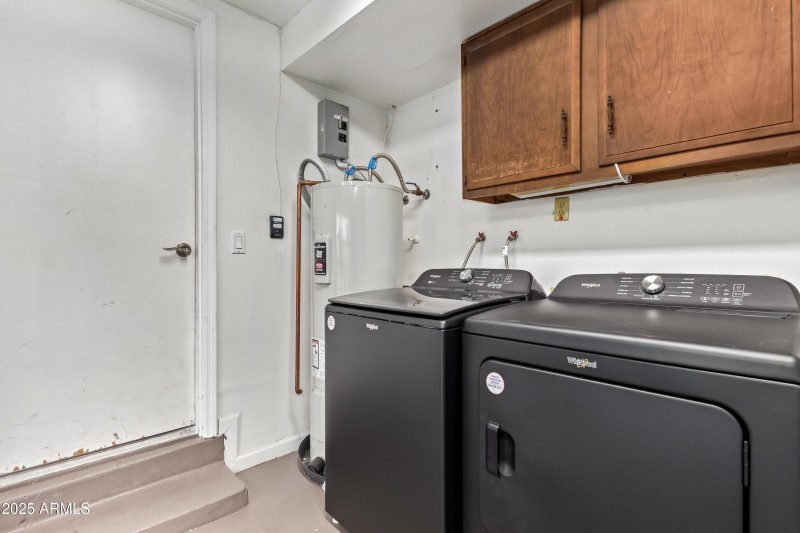 67fdfe_33 - Country Club