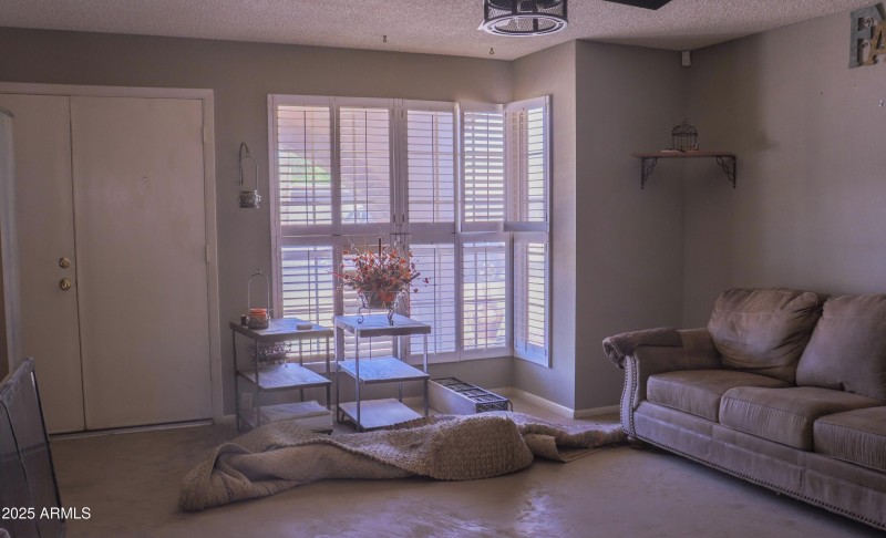 10603 W Ruth Ave-48