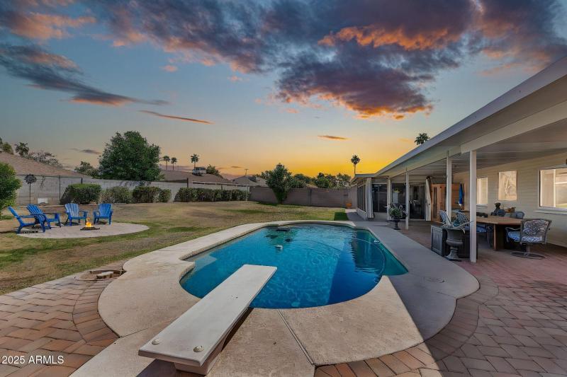 17648 N 35th Way VT 5