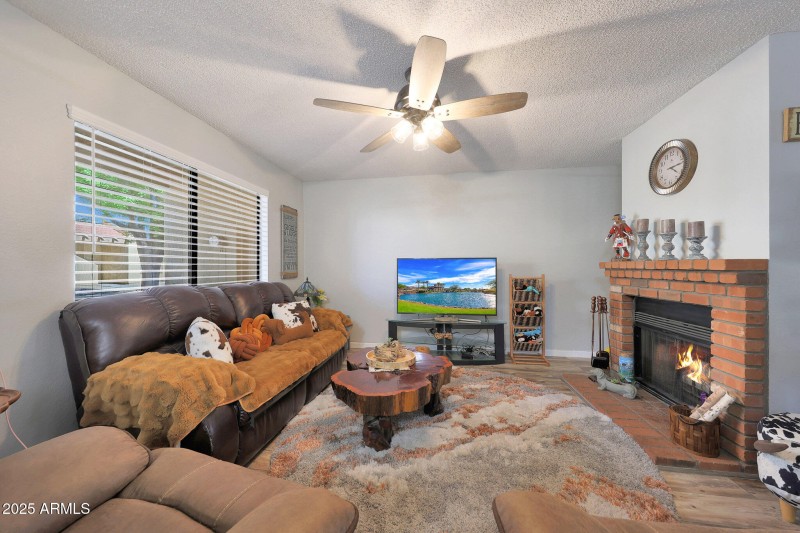 Living Room 4