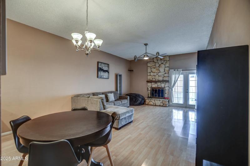Dining Living 2